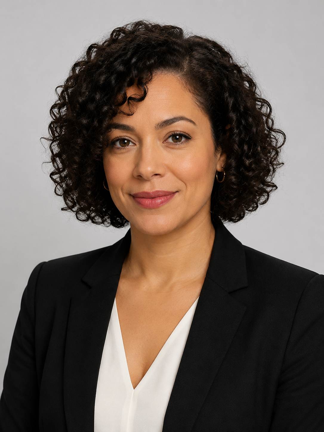 curly bob professional interview hairstyle