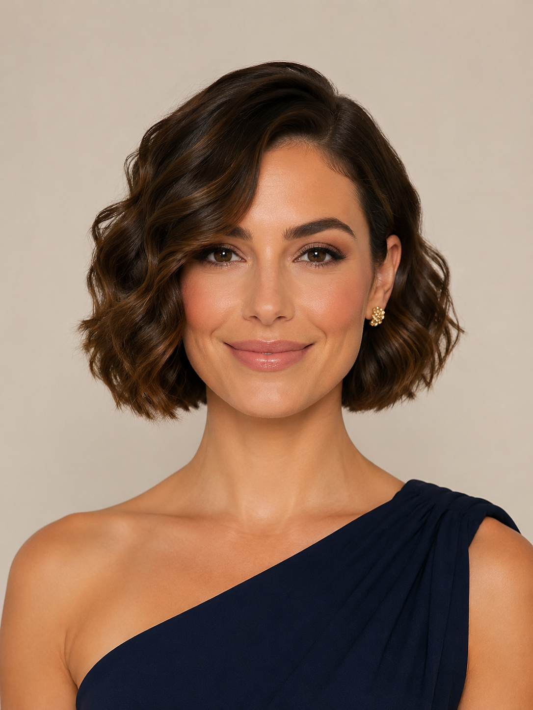 wavy bob wedding guest hairstyle